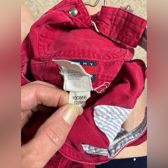 Vintage Tommy Hilfiger Red Denim Overalls Baby 12-18 Months 1999 - Picture 7 of 9